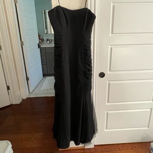 Badgley Mischka Curves for Days gown